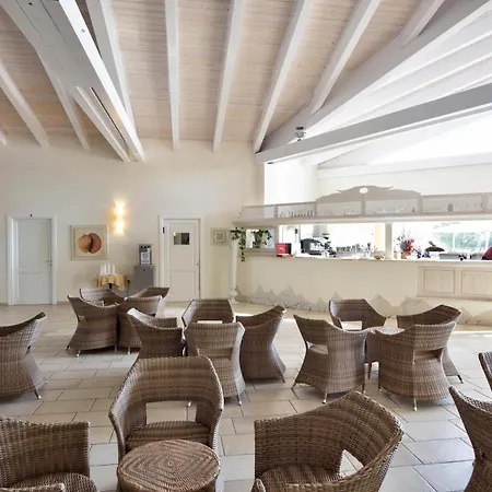 Hotel Cala Fiorita-3